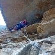 Techo Pirineos - Jaime Arviza en el proceso de restauración de la vía Techo Pirineos en Montanejos