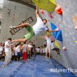 The flag - Carlos Petro, que ganó el Campeonato de escalada en bloque y dificultad Vértigo. 