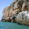 El vuelo de Pau - En esta peculiar escuela, no solo se puede escalar sino también, podemos distraernos saltando al agua desde las rocas o los pies de vía... Buscando diferentes alturas, un buen remojón es de agradecer es estas calurosas fechas.